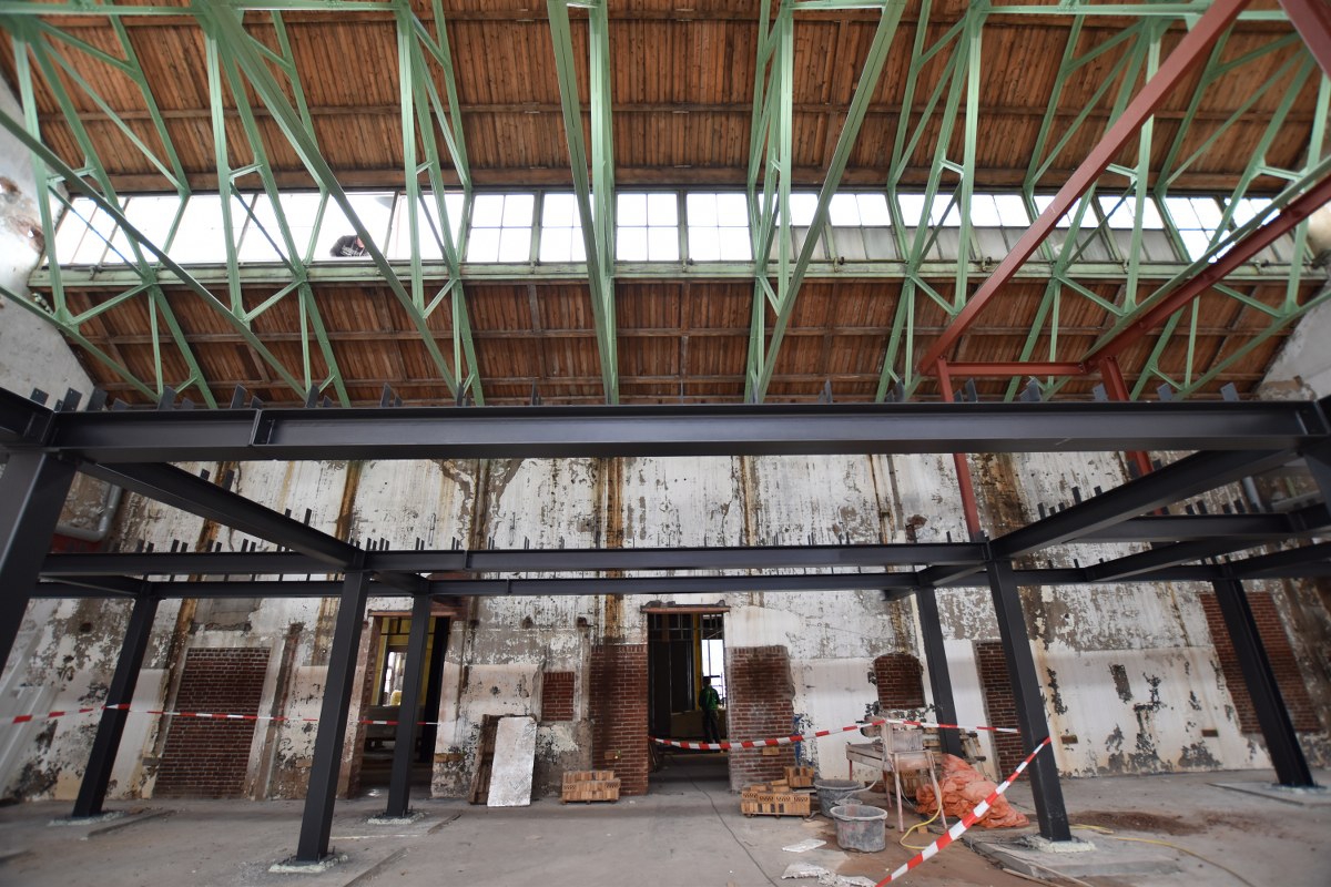 Bouw woonfabriek Leiden in volle gang